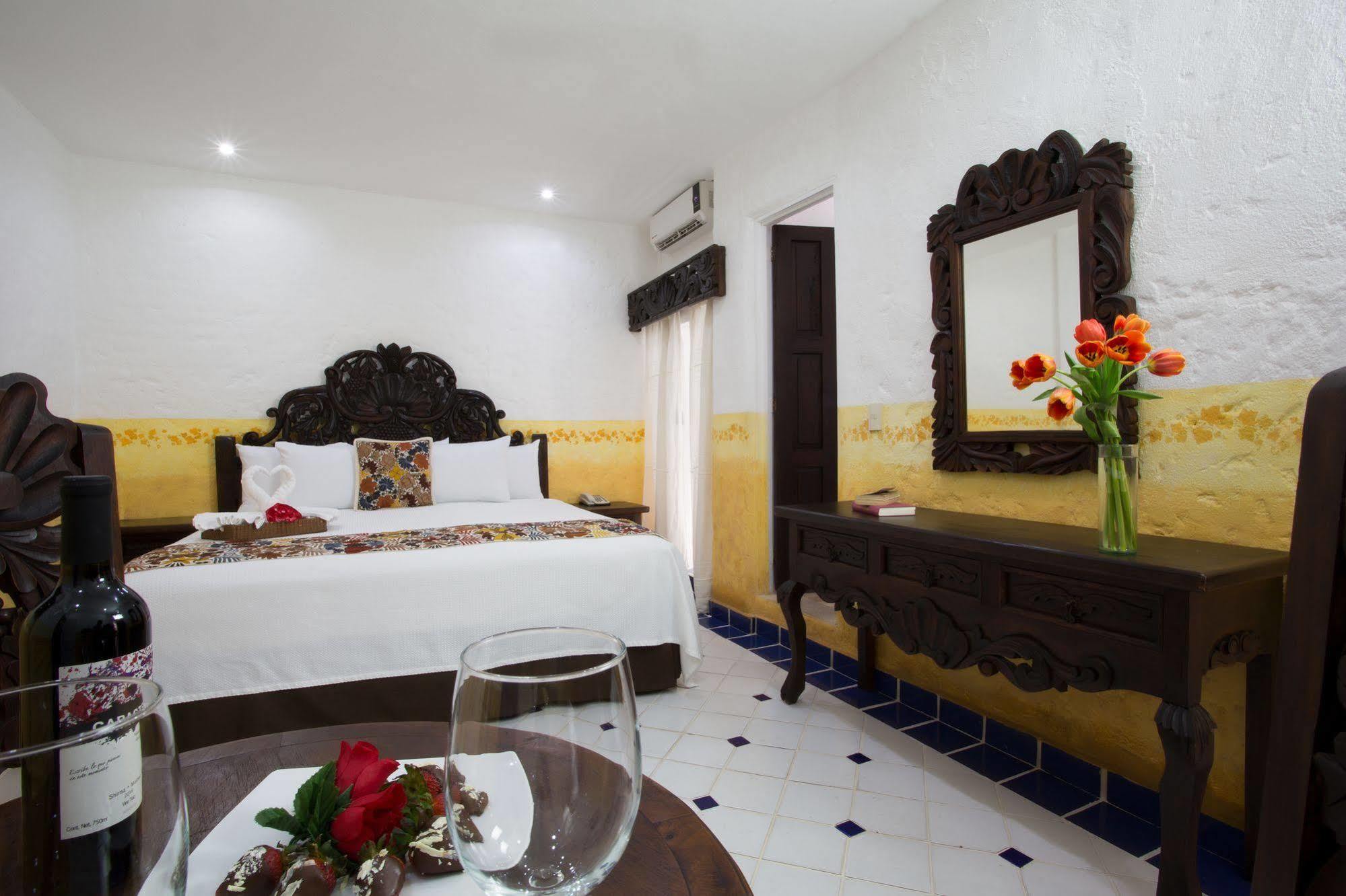 Casa Dona Susana (Adults Only) Puerto Vallarta Bagian luar foto