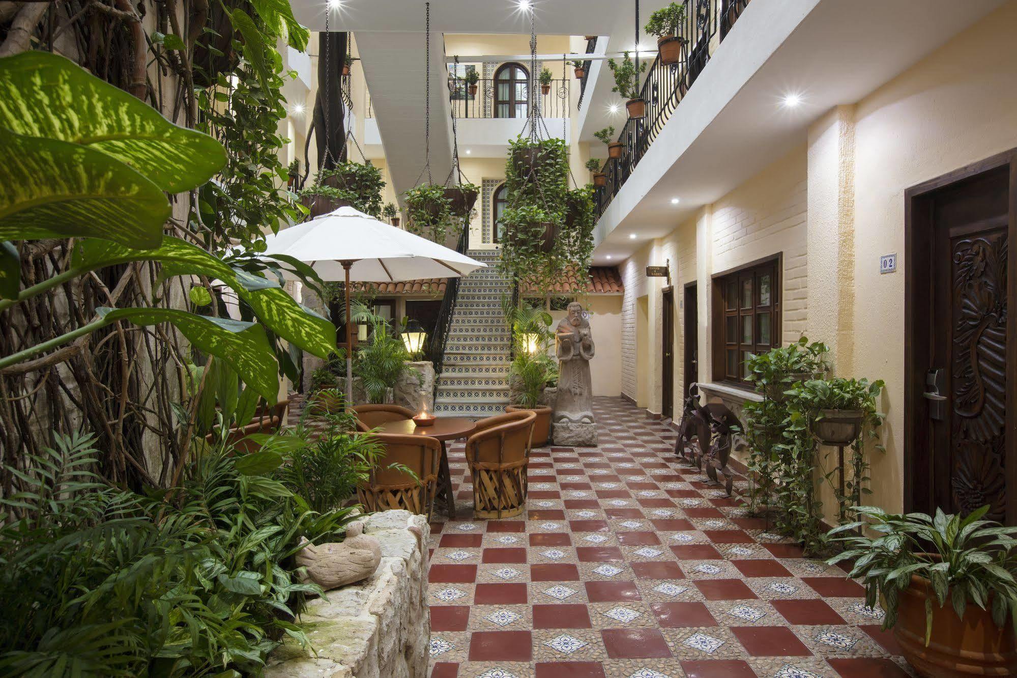 Casa Dona Susana (Adults Only) Puerto Vallarta Bagian luar foto